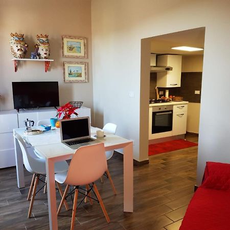 La Terrazza Di Leda Apartman Catania-Fontanarossai nemzetközi repülőtér Kültér fotó